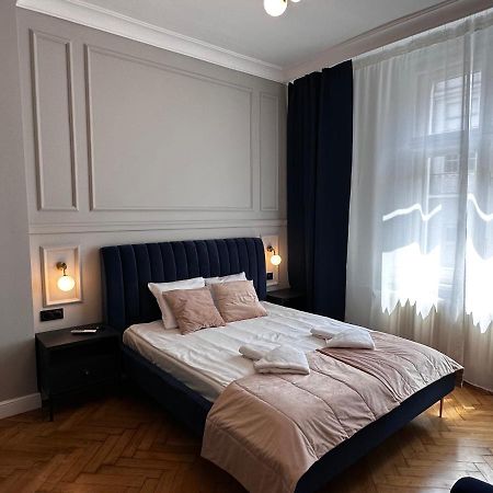 Premium Apartment In Spiski Palace Cracovia Esterno foto